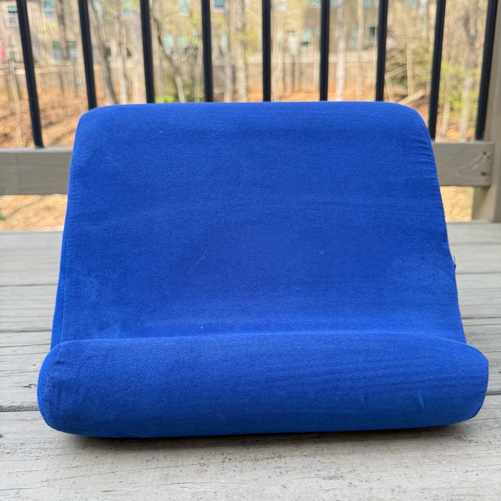 Pillow Pad Tablet Holder Multi-Angle Soft Pillow Lap Stand Phone Cushion in Blue - Picture 2 of 10